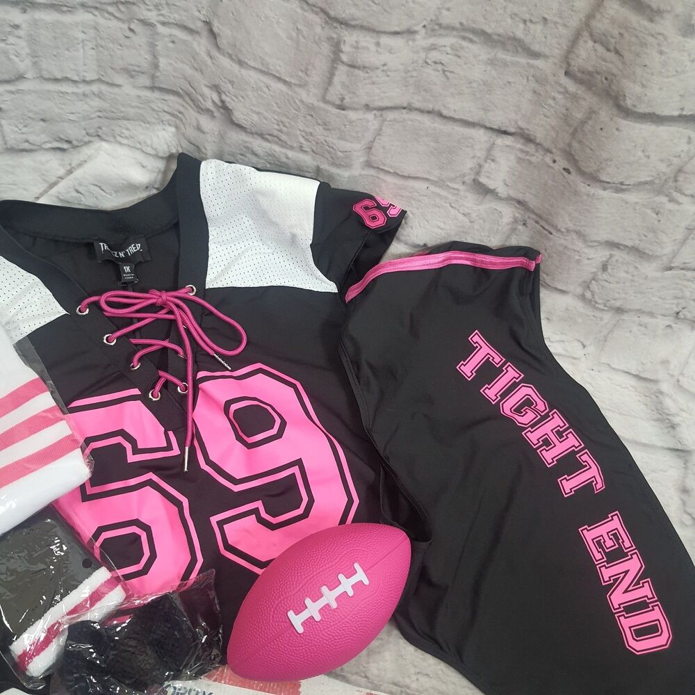 Y2K Football Player Women’s XL Costume 6-Piece Clam Slam Kenzie Dolls Kill NWT